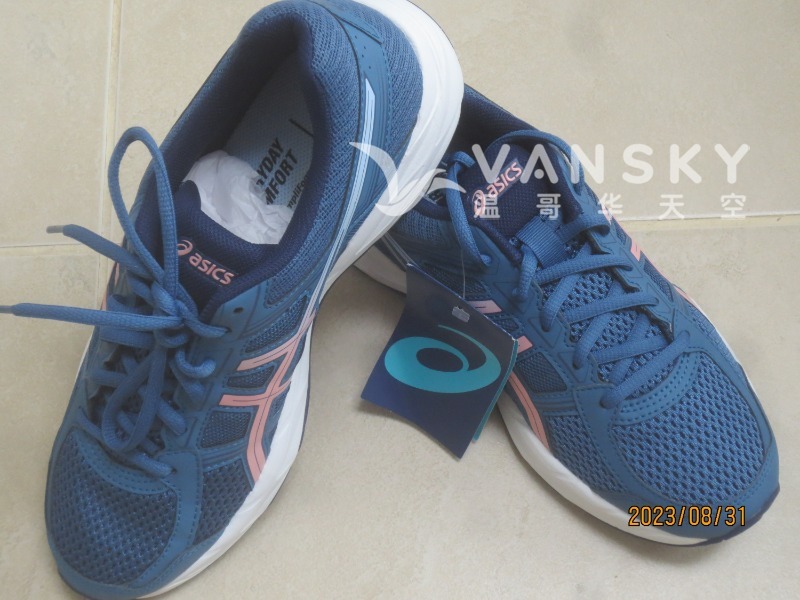 250730112318_womans shoes.jpg